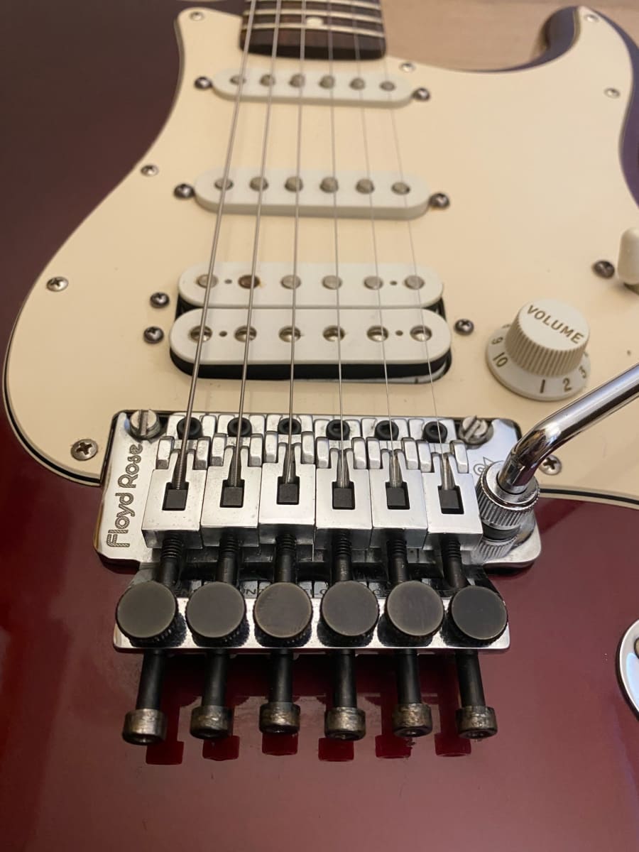 Fender Stratocaster HSS Floyd Rose (SKU:1720) | Instrumentos Chile