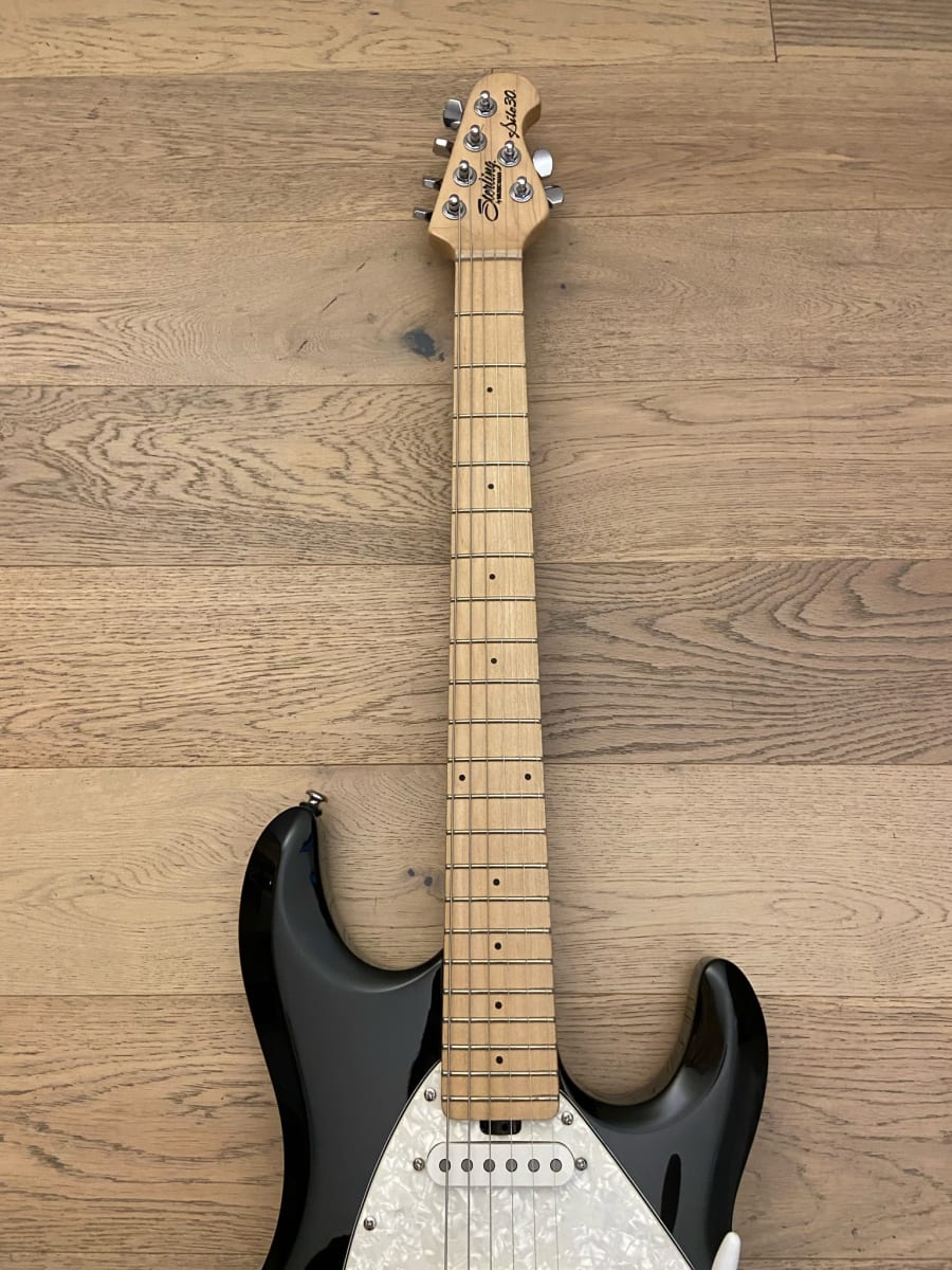 Guitarra Electrico Sterling by Music Man Silo 30 (SKU:1583