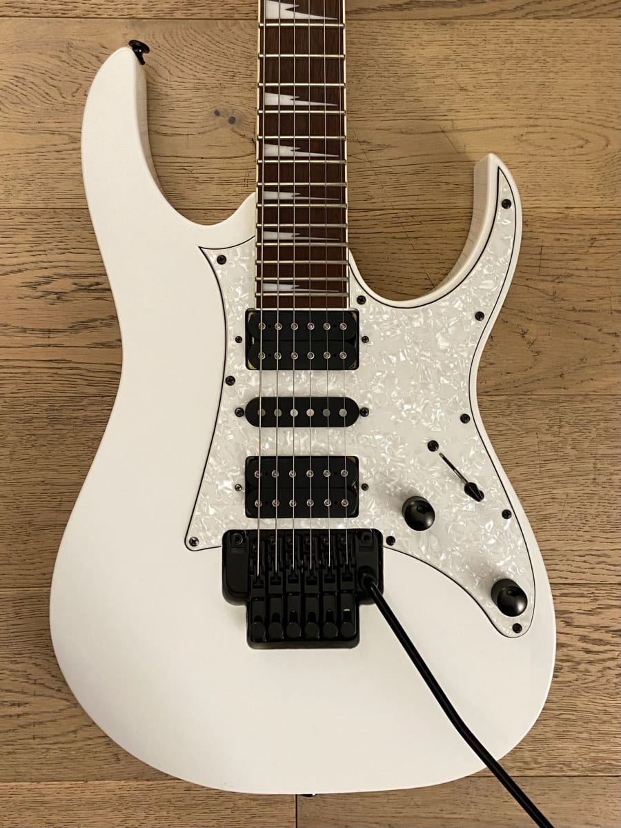 Guitarra Electrico Ibanez RG350DXZ (SKU:2479) | Instrumentos Chile