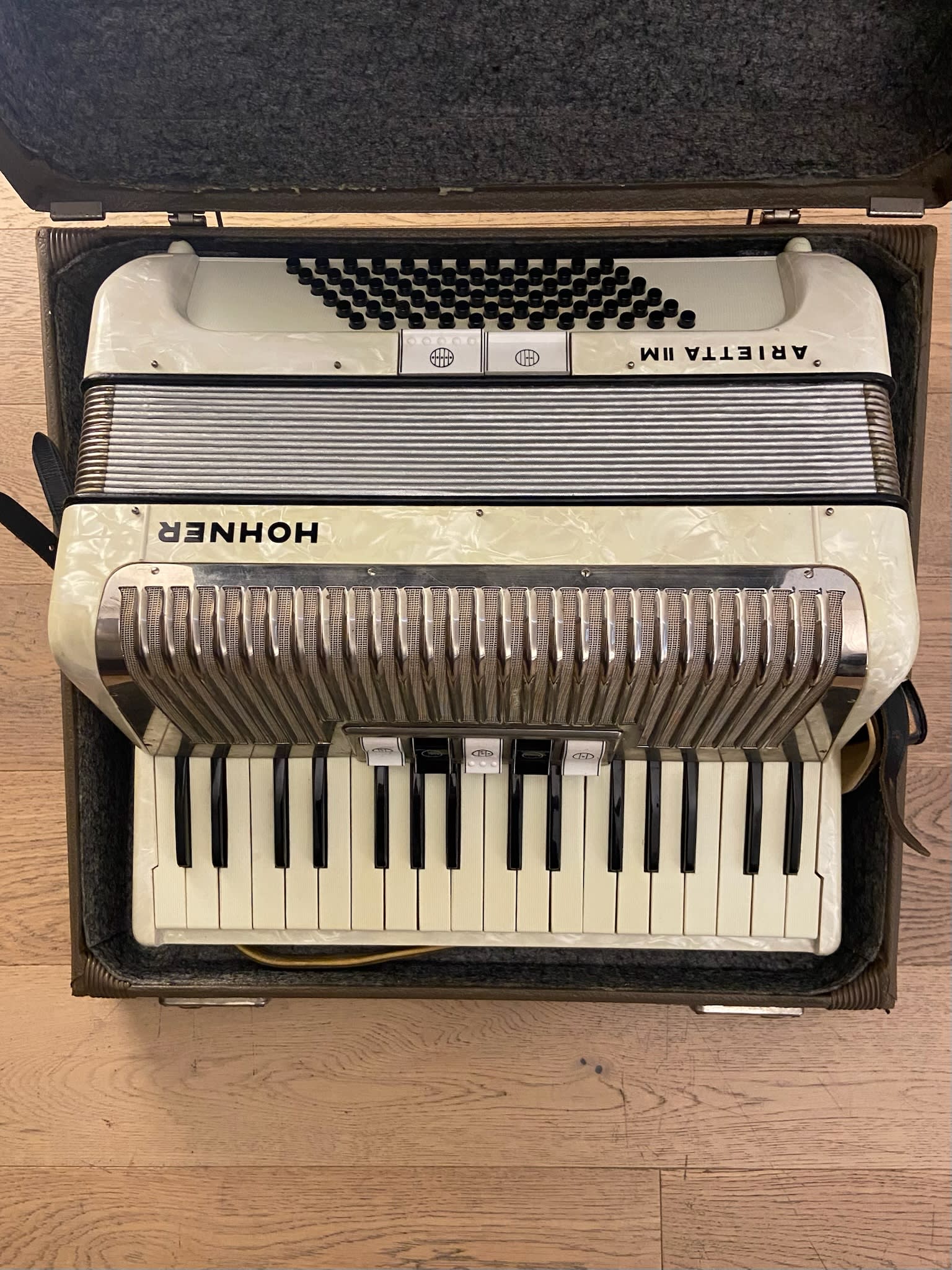 HOHNER　ARRIETA　ⅡM　極上 HOHNER ARRIETA ⅡM 極上 - メルカリ