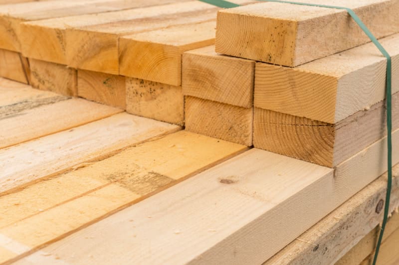 Guía completa de maderas para construcción: Tipos, usos y beneficios 