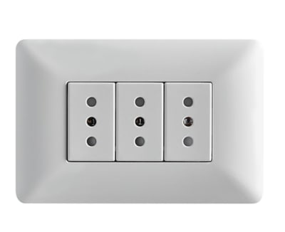 TOMA CORRIENTE EMBUTIDO TRIPLE ECON. 10A STANFORD1