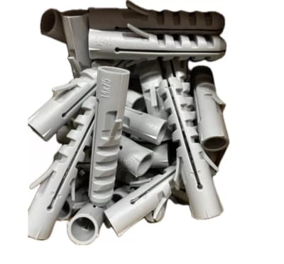 TARUGO NYLON (CAJA 20U)