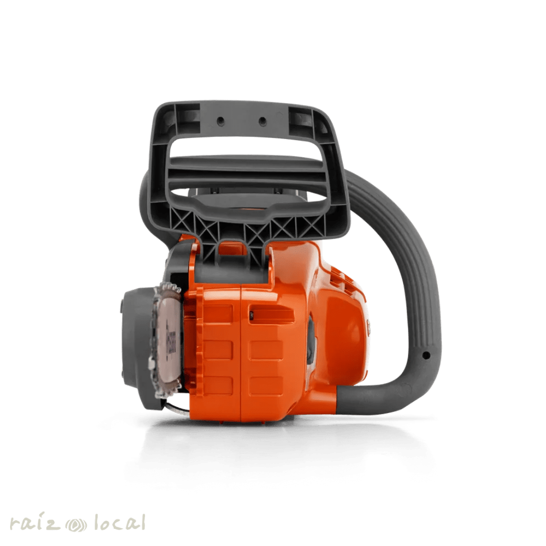 Motosierra Husqvarna 120 - Fácil de Usar y Perfecta para Tareas Domésticas7