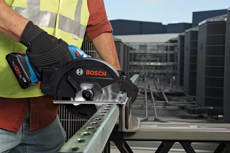 SIERRA CIRCULAR P/METAL INALAMBRICA BOSCH GKM 18V-502