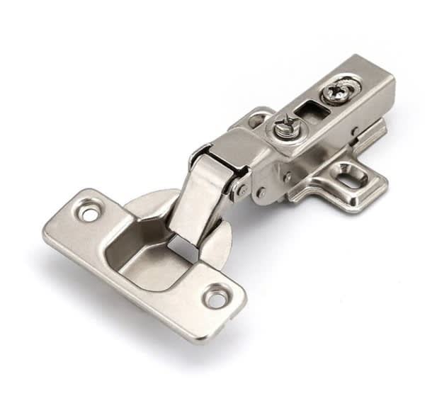 BISAGRA 110° 35MM CON 4 TORNILLOS CIERRE SUAVE 2 UN2
