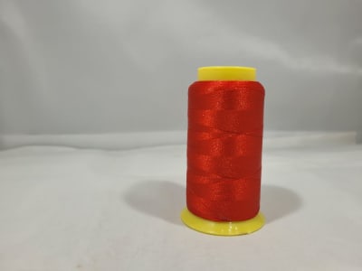 HILO DE BORDAR A MAQUINA PETUNIA  ROJO 5239