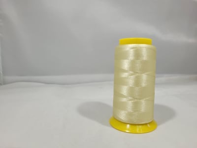 HILO DE BORDAR A MAQUINA PETUNIA CRUDO 5351