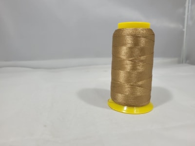 HILO DE BORDAR A MAQUINA PETUNIA  CAFE CLARO 5429