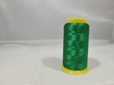 HILO DE BORDAR A MAQUINA PETUNIA VERDE 56951