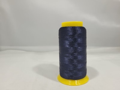 HILO DE BORDAR A MAQUINA PETUNIA AZUL MARINO 5856