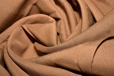 TELA BI STRETCH COLOR BEIGE OSCURO 061