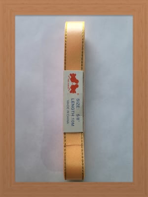 CINTA SATIN BORDE DORADO 1.5 CM DAMASCO1
