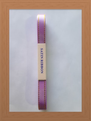 CINTA SATIN BORDE DORADO 1 CM LILA