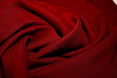 TELA BI STRETCH COLOR ROJO ITALIANO 371