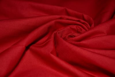 TELA CREA 144 HILOS COLOR ROJO 10