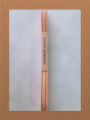 CINTA SATIN BORDE DORADO 0.7 CM ROSADO