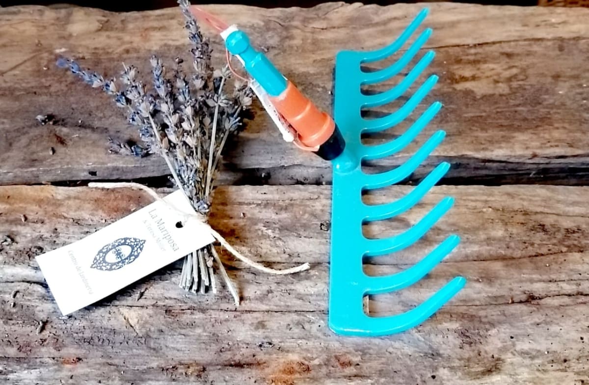 Rastrillo 10 puas Gardena2