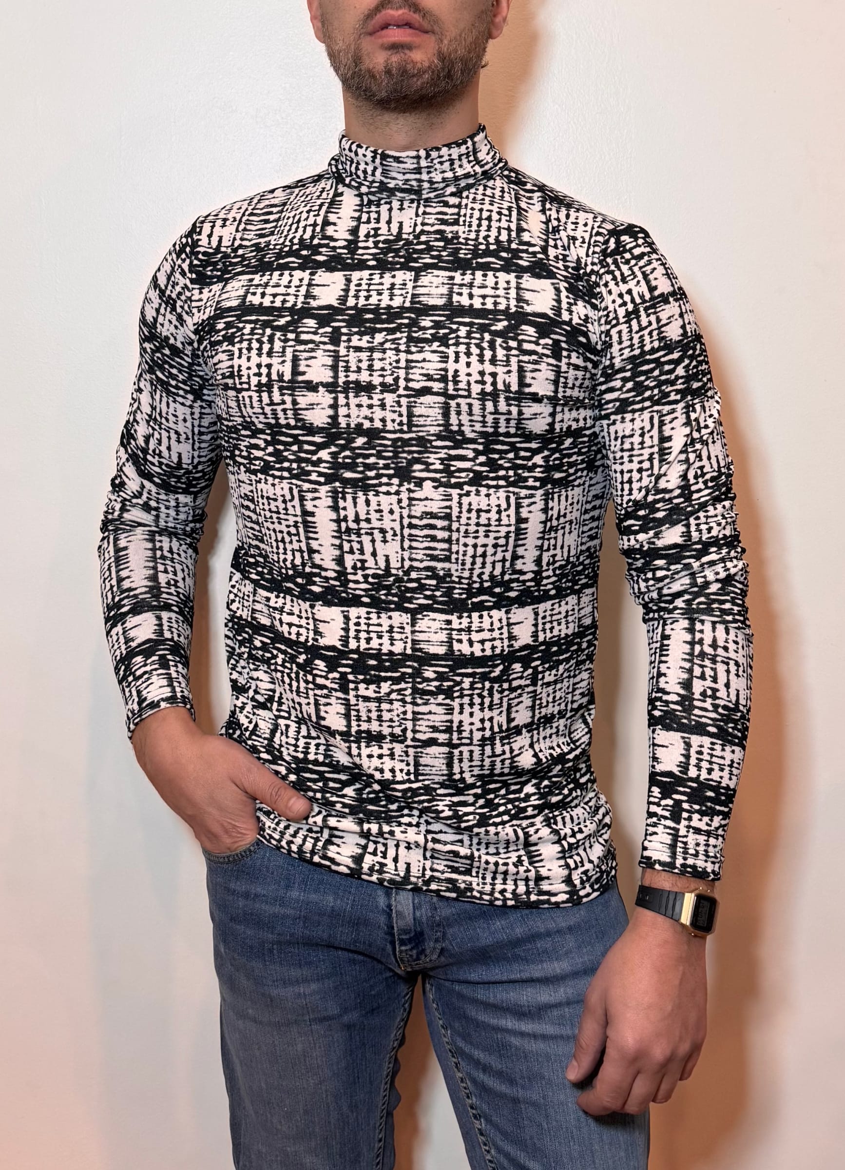 Beatle Lanilla Estampado Blanco y Negro1