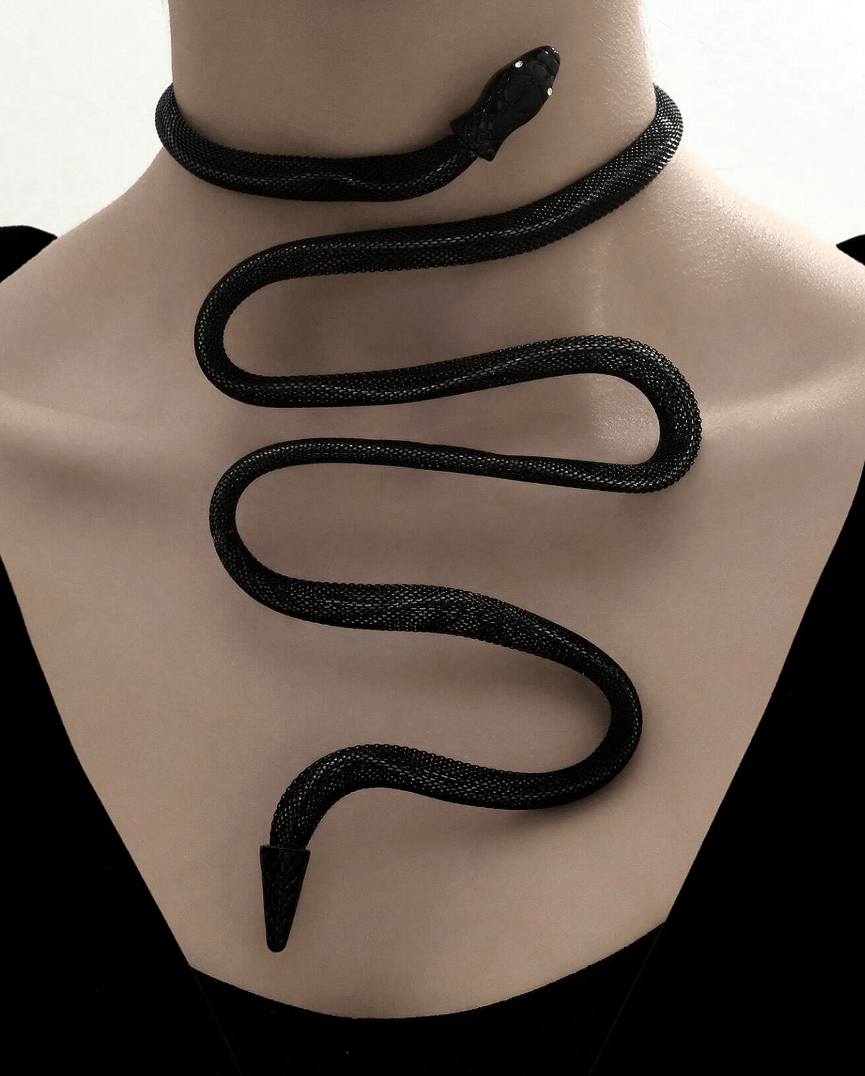 Collar Malla Black Snake1