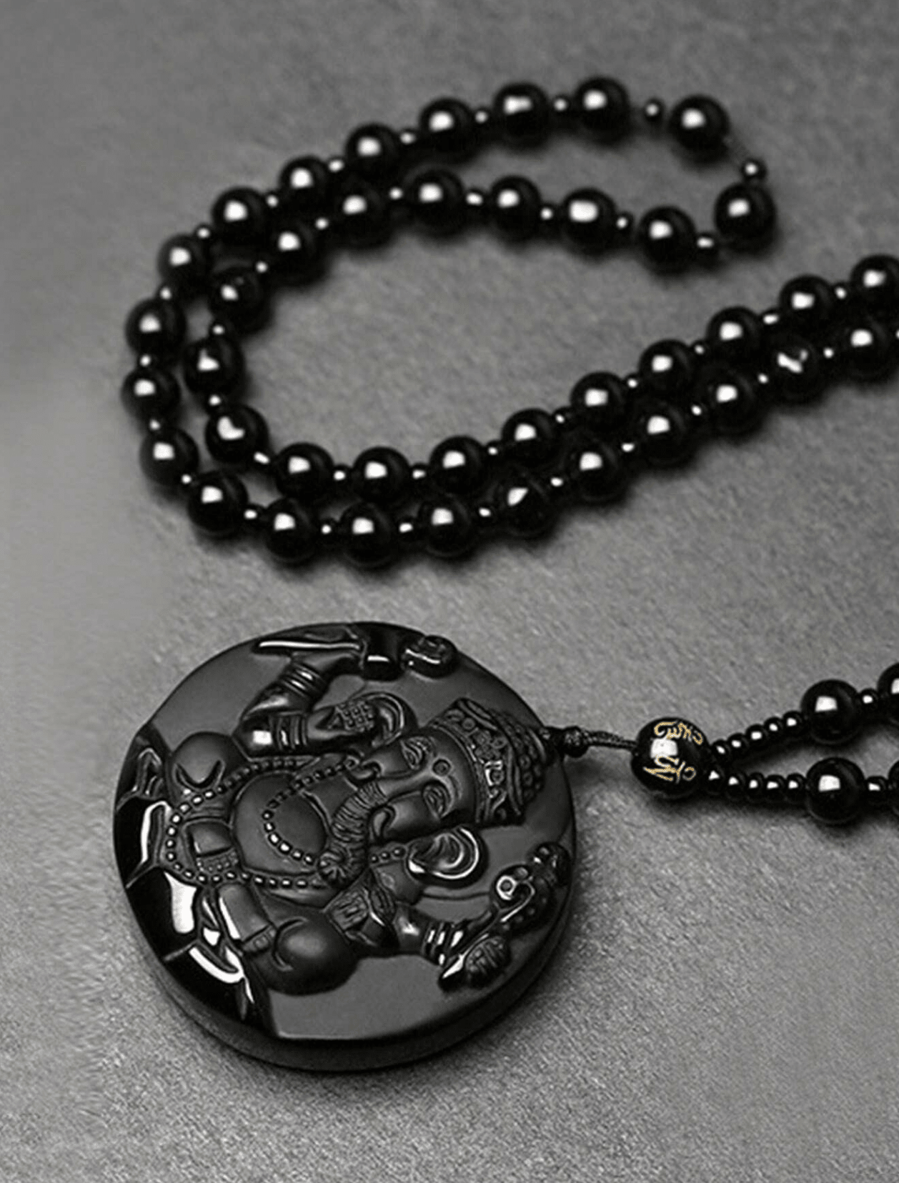 Collar Perla Medalla Elefante2