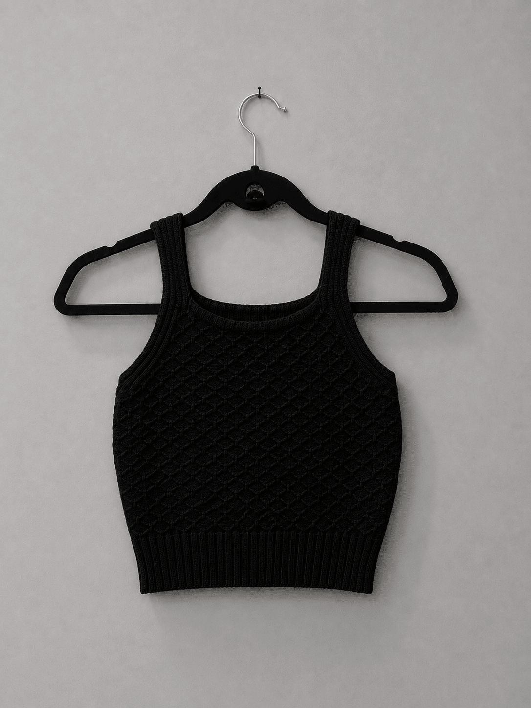 Crop Faria Black1