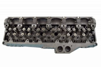 CULATA COMPLETA CON VALVULAS/GUIAS/CAMISAS DE INYECTOR DETROIT S60 DDEC 6 14L 23538857