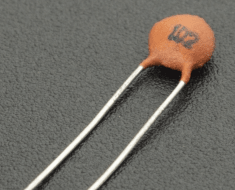 Condensador Ceramico 102 (Inc.IGV)