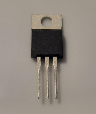 MOSFET IRF530NPBF (Inc IGV)1