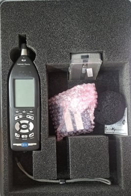 831 SONOMETRO LARSON DAVIS-TIPO 1 (INC IGV)