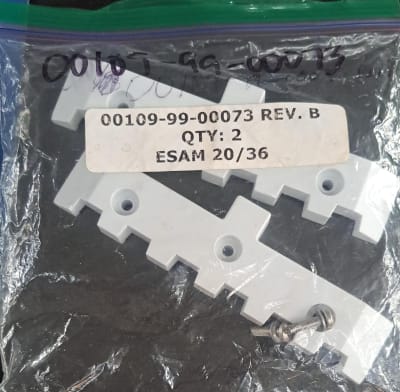 SOPORTE PLASTICO (2 UND) 00109-99-00073 (INC IGV)1