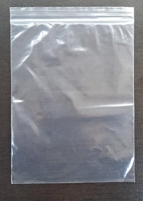 BOLSA ZIPLOC 5  PULGADAS DE ANCHO X 7 PULGADAS DE LARGO, MATERIAL DE POLIETILENO DE BAJA DENSIDAD (LDPE), BOLSA TRANSPARENTE AUTOSELLANTE, UNA SOLA CAPA DE 50 MICRAS PK/100 (INC IGV)1