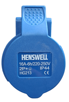 ENCHUFE INDUSTRIAL HEMBRA DE 3 PINES 16A-6H/ 220-250V IP44 (UND)-HENSWELL, HG213 (INC IGV)1