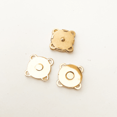 2 botones imantados grandes