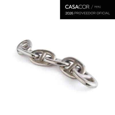 ADORNO CHAINED UP