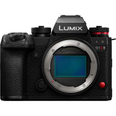 Lumix S1R II Mirrorless Camera