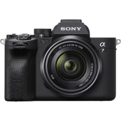 SONY A7 IV Kit de Cámara Híbrida Full Frame con lente 28-70mm