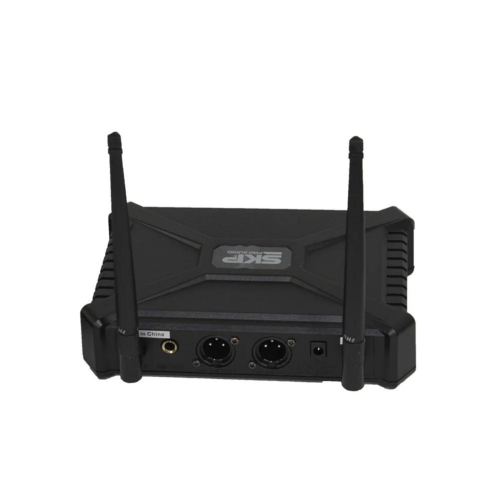 Micrófono Inalámbrico Dual SKP UHF 300D para Voz en Eventos3