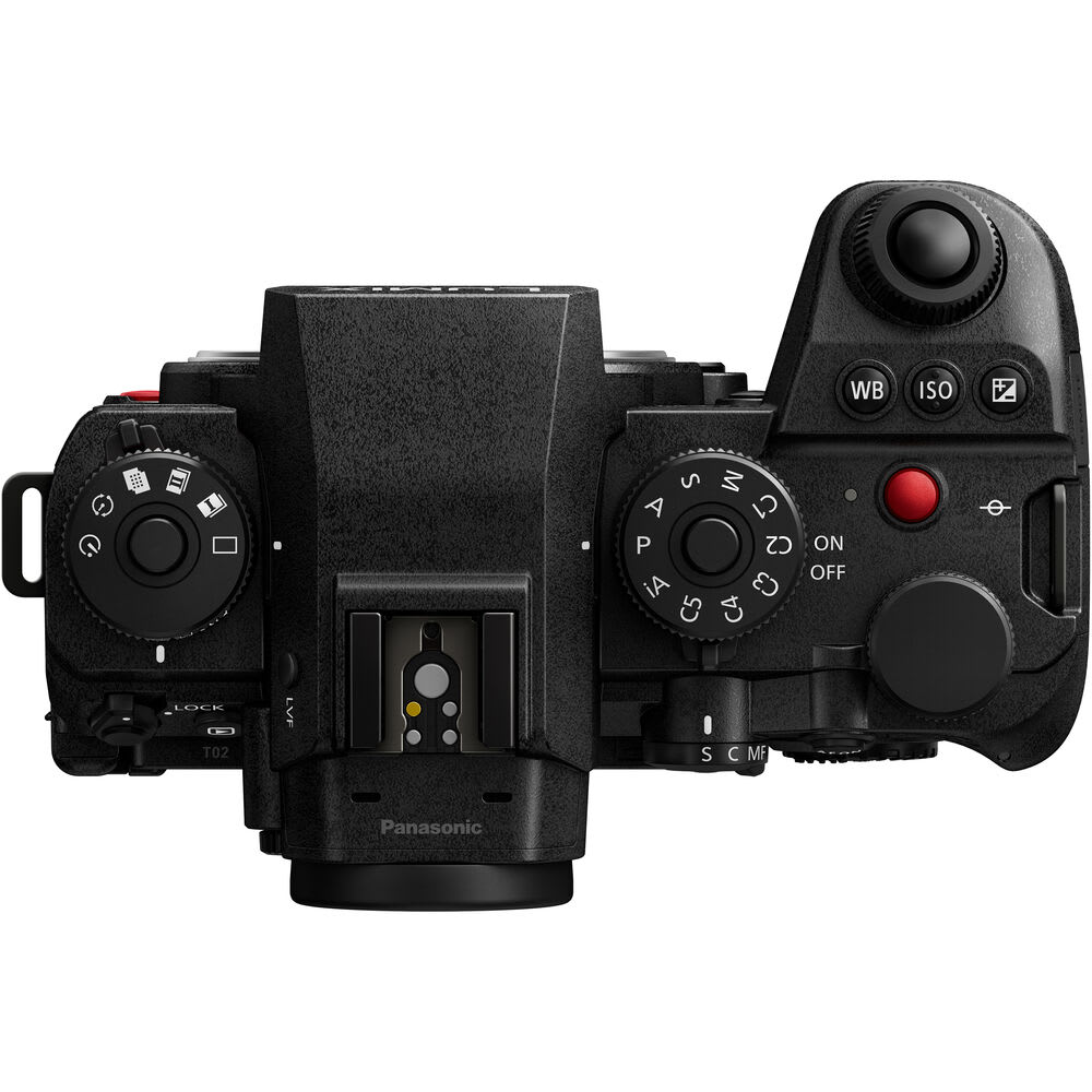 Lumix S1R II Mirrorless Camera3