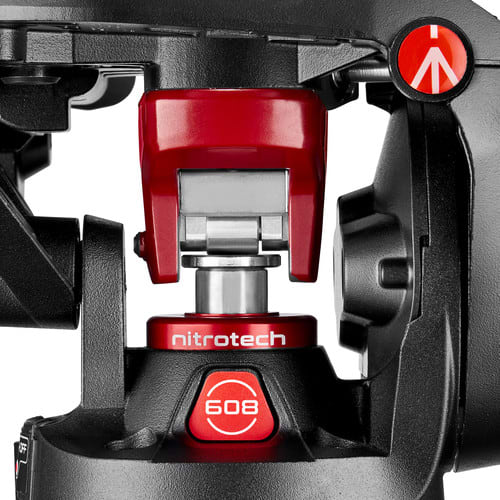Cabezal de video fluido Manfrotto 608 Nitrotech con Trípode de vídeo de aluminio doble3