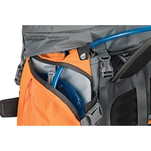 Mochila outdoor Lowepro Powder BP 500Aw - 55L8
