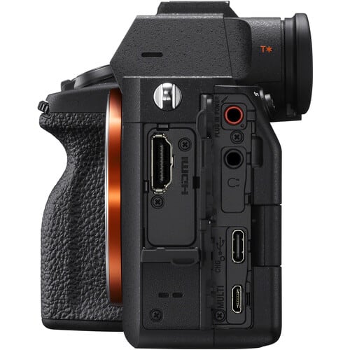 SONY A7 IV Kit de Cámara Híbrida Full Frame con lente 28-70mm5