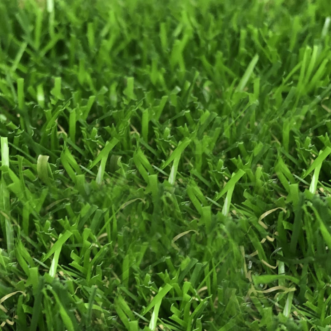 PASTO SINTETICO 40MMX4M ROLLO 25MT1