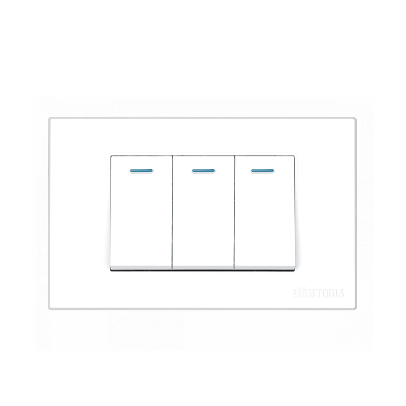 CONMUTADOR EMPO. TRIPLE 16A PC-BLANCA UYUSTOOLS1