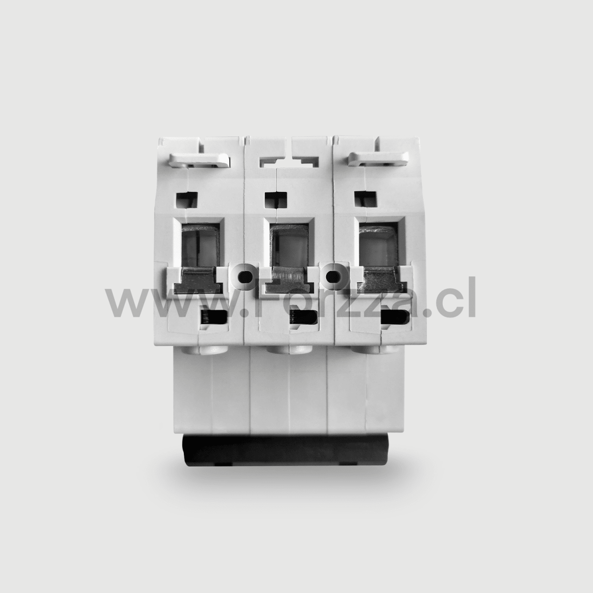 INTERUPTOR AUT 3 X 6A 6K1