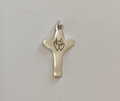 CRUZ DE PLATA SS.CC.