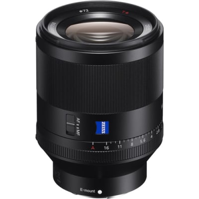 Sony Planar T* FE 50mm f/1.4 ZA Lens1