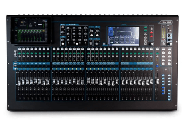 Consola digital Allen & Heath QU32 - con faders motorizados3