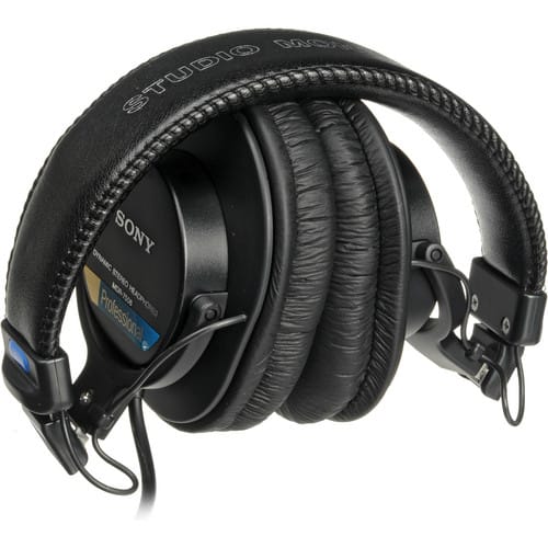 Sony MDR-7506 Headphones2