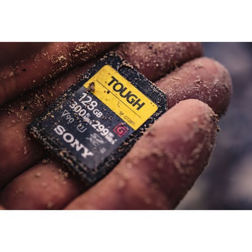 Sony 32GB SF-G TOUGH Series UHS-II SDHC Memory Card6